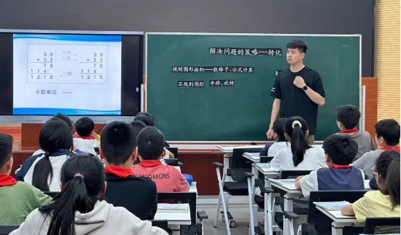 ed2ce46c32704cb2a8057ad96a18fbbc.png